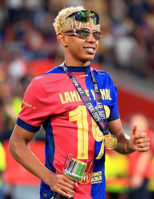 高兴太早，广东队狂胜辽宁30分，却收坏消息，杜锋真能忍