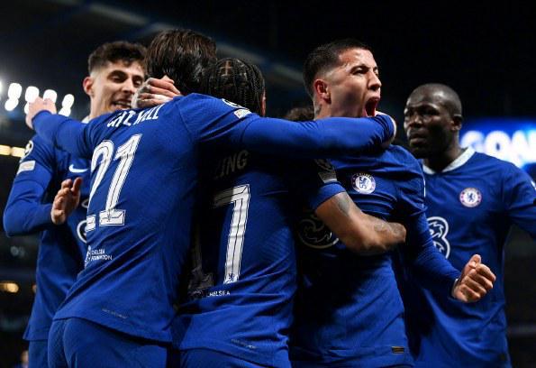 阿隆索为维尼修斯出头，对西蒙尼喊“管好你自己的人，XXXX”